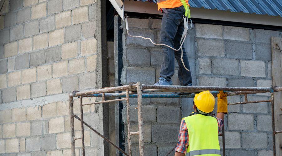 Expert tile roof repair services in Eastlake Weir, FL